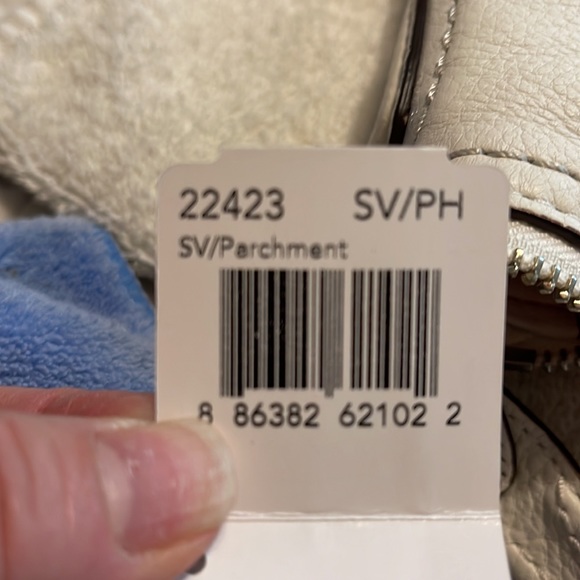 NWT - Picture 7 of 7